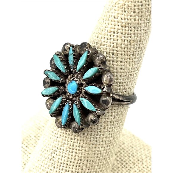Vintage Zuni Petit Point Turquoise Ring 925 Sterling Silver Size 7.25 - Picture 3 of 8